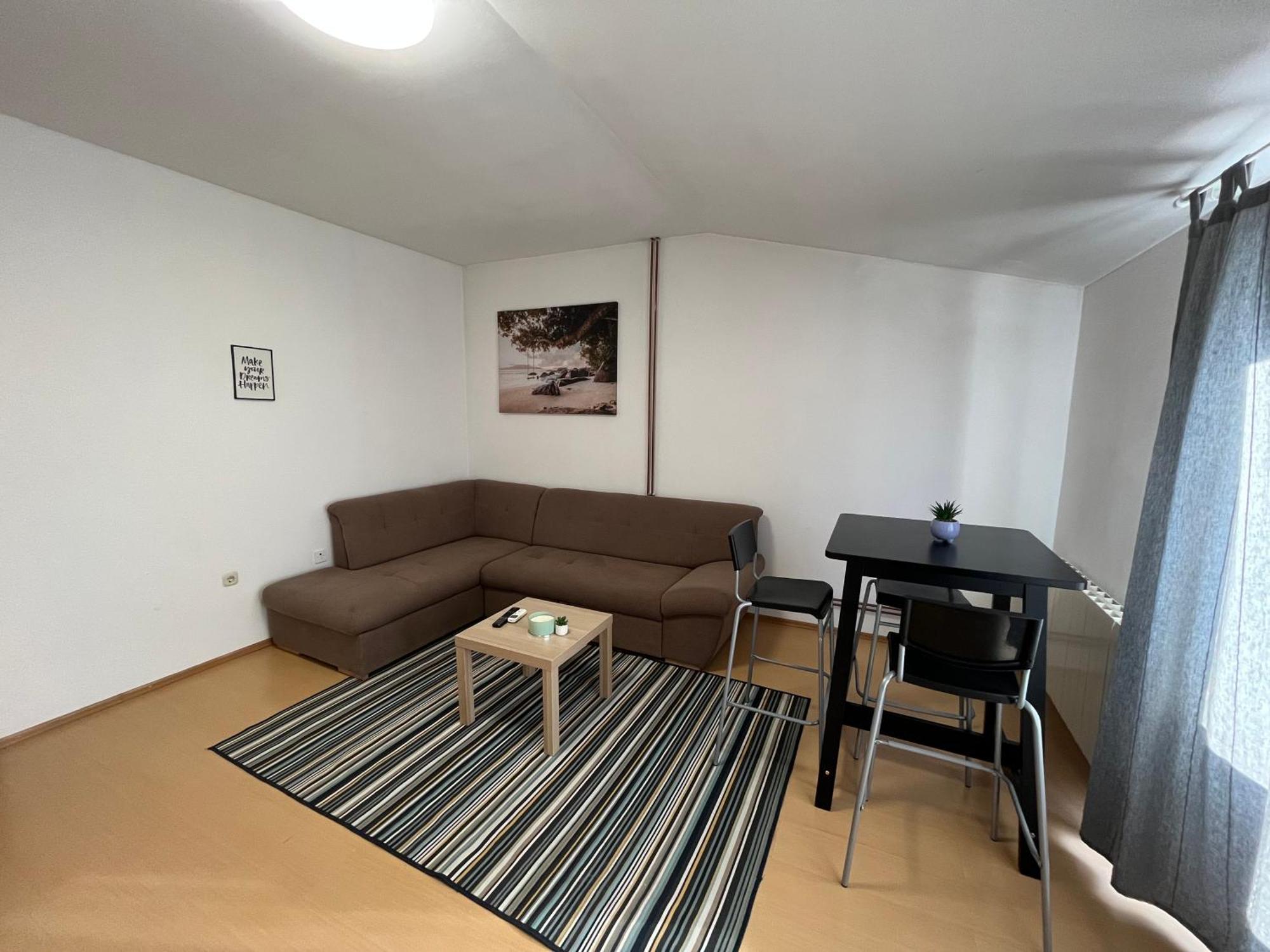 Apartmani Vacanza Zágráb Kültér fotó