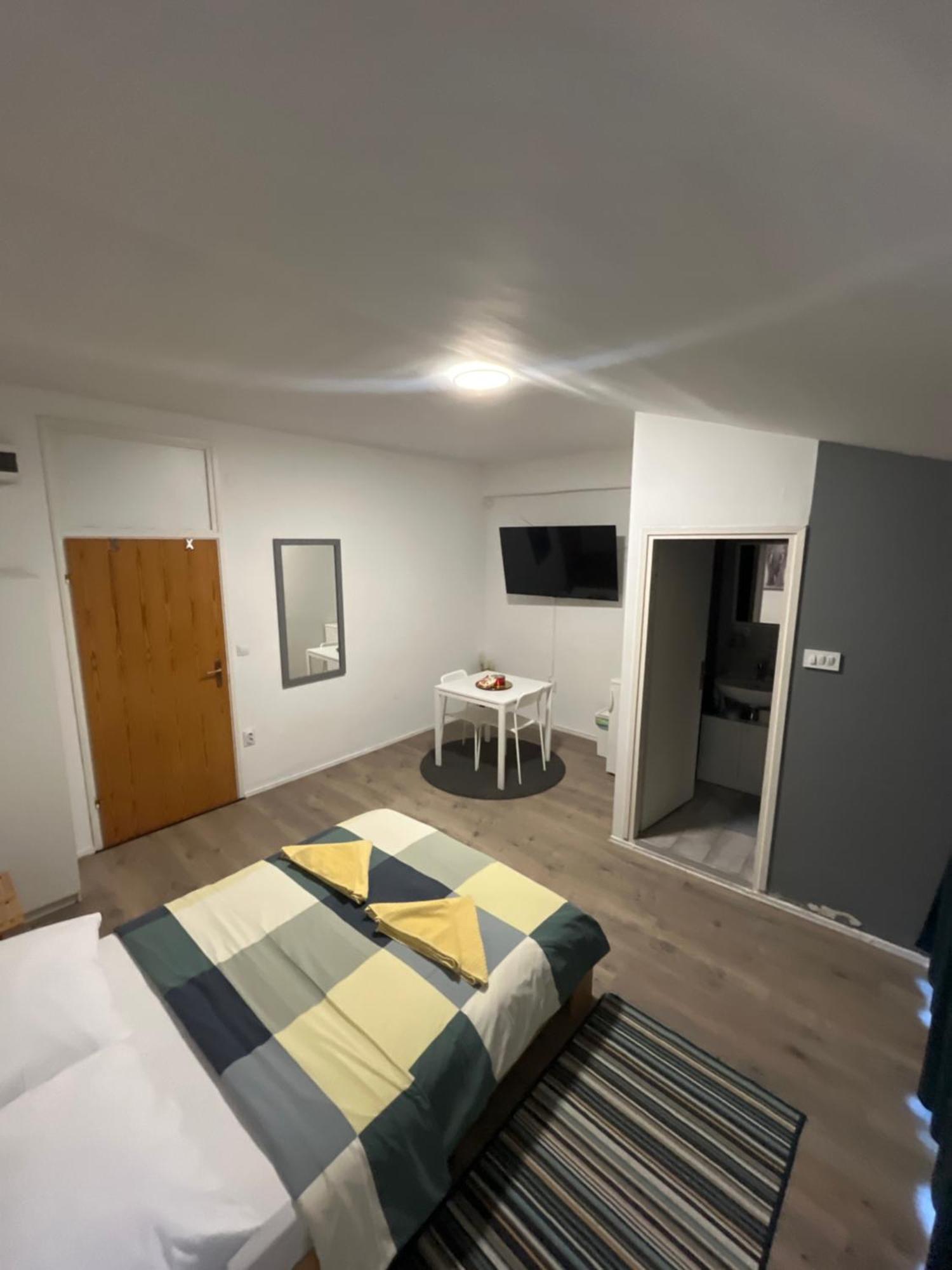 Apartmani Vacanza Zágráb Kültér fotó