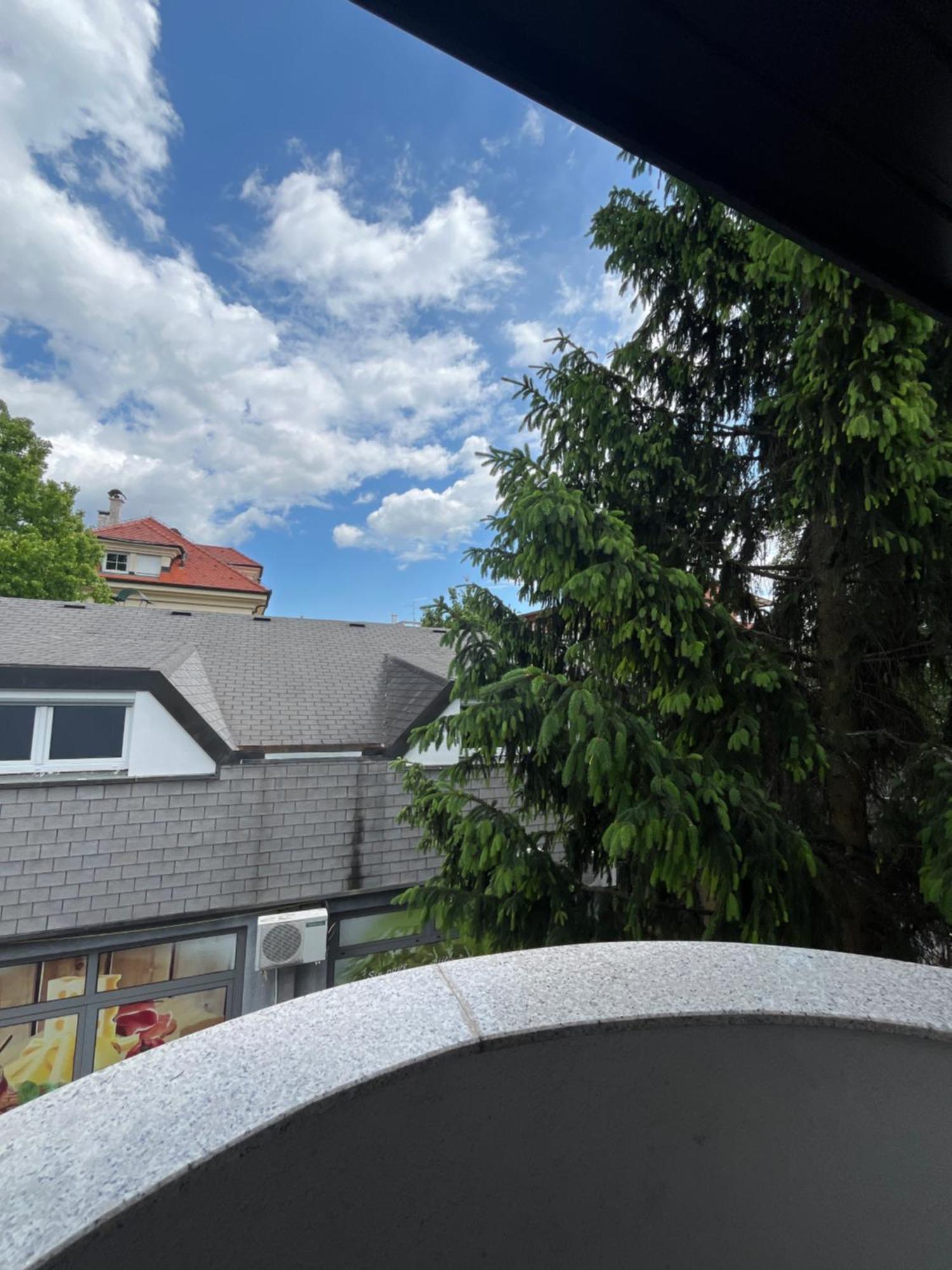 Apartmani Vacanza Zágráb Kültér fotó